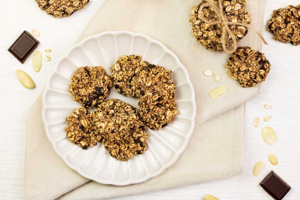 Ovesné cookies s ořechy a čokoládou